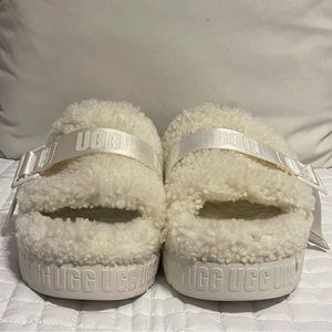 UGG Platform slides size US 9